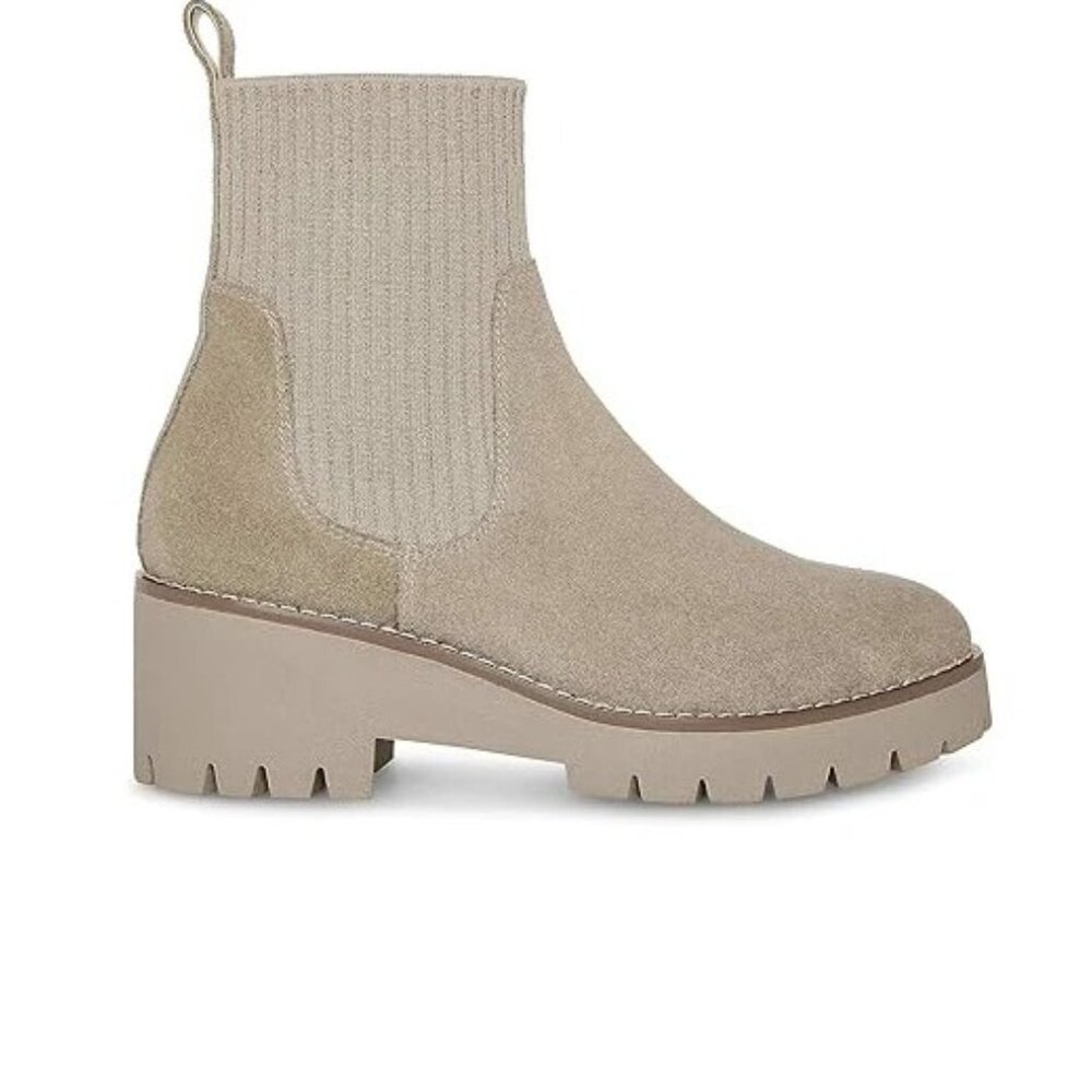 Blondo Women’s Darren Sand Suede Waterproof Ankle Boots – Size 8.5 – 2.25” Heel